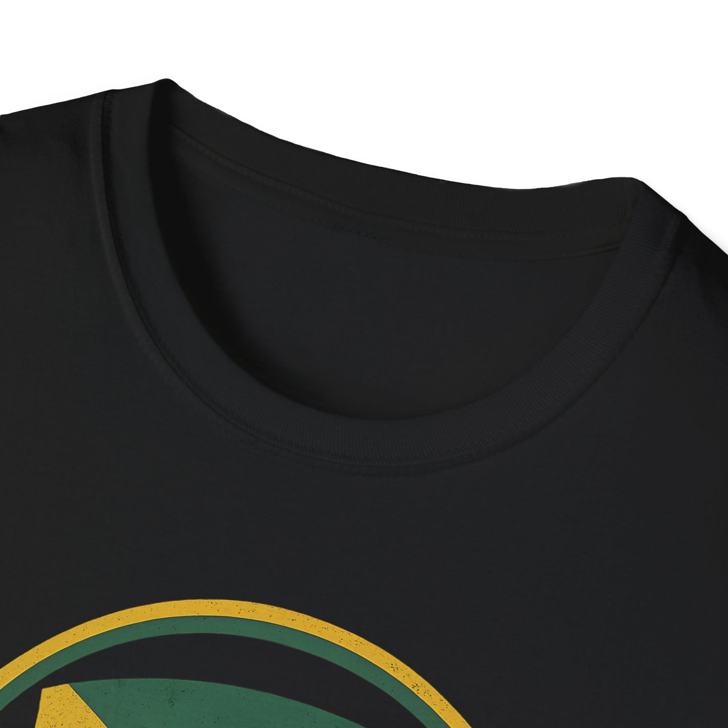 Jamaica Crest Flag -  T-Shirt for Travel Lovers, Unisex Softstyle Tee, Vacation Apparel, Caribbean Pride Shirt, Summer Holiday Gift